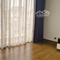 Cho Thuê Nhà 5 Tầng, 6 Phòng Ngủ - Âu Cơ, Tây Hồ. Diện Tích 60M, Giá Bán 25 Triệu/Tháng