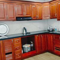 Cho Thuê Nhà 5 Tầng, 6 Phòng Ngủ - Âu Cơ, Tây Hồ. Diện Tích 60M, Giá Bán 25 Triệu/Tháng