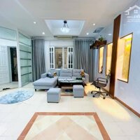 Nhà Đẹp Ở Luôn Chùa Bộc, Đống Đa 80m, giá 4.95 tỷ.