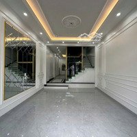 Bán Nhà Phố Vũ Chí Thắng Có Thang Máy Vị Trí Đẹp Ô Tô Vào Nhà Diện Tích 56.7M Xây 4 Tầng 1 Tum
