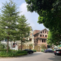 Cần Bán Nhanh Căn Bt Đơn Lập Thô 4 Tầng Vị Trí Đẹp Giáp Vinhomes Riverside 234/345M2 Giá Đầu Tư