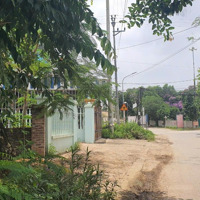 Gia Đình Cần Bán Gấp Giảm Hẳn 3 Tỷ 200 Triệu Mảnh Đất Ngay Tam Giác Vàng Tại Phú Cát Quốc Oai .