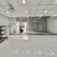 Nhà mặt tiền Nam Hoà 240m2, ngay ga Metro, bank định giá 23 tỷ, bán 17 tỷ
