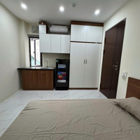 Bán Căn Hộ Dv Ccmini, Lô Góc, 2Thoáng, Cầu Giấy , 70M, 7T , 18Ph , Dòng Tiền 1.2Tỷ/Năm, 50M Ra Ô Tô