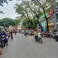 Bán Nhà Hoàng Đạo Thànhdiện Tích65M2 4Tầng Mặt Tiền 8M Nhà Lô Góc 2 Mặt Tiền Rộng, Tiện Ích Ngập Tràn