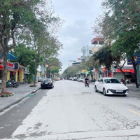 Nhà Mặt Phố Lô Góc Mặt Phố Việt Hưng
Tài Chính Vừa Tiền Dòng Tiền Ổn Định
Vị Trí Đẹp Nhất Phố Kinh
