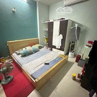 Bán Nhà Hẻm 1 Sẹc Ô Tô Đậu Cửa Nhà Xây Dựng Kiên Cố