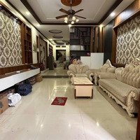 Chuyển Nhà Cần Bán Nhà Mặt Phố Tại Trung Tâm Hành Chính Dĩ An, Bình Dương, 7,5 Tỷ, Dtsd 224 M2