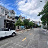 Chuyển Nhà Cần Bán Nhà Mặt Phố Tại Trung Tâm Hành Chính Dĩ An, Bình Dương, 7,5 Tỷ, Dtsd 224 M2