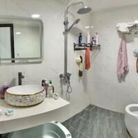Nhà riêng tại Đại Kim, Hoàng Mai, Hà Nội với diện tích 44m2, 5 tầng, 4 phòng ngủ và 4 toilet. Giá bán 8,5 tỷ VND.