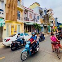 Nhà mặt tiền Quận Bình Tân, tiện kinh doanh giá nhỉnh 3 tỷ.