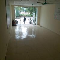 Cho thuê nhà Phú Diễn, 150m2 x 7 tầng, thang máy, phù hợp văn phòng, xuất khẩu lao động