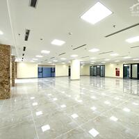 Cho Thuê Tòa Văn Phòng 10 Tầng Mặt Phố Hoàng Ngân, DT 420m2, MT 14m.Vị Trí Lô Góc. Giá 700tr/th