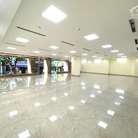 Cho Thuê Tòa Văn Phòng 10 Tầng Mặt Phố Hoàng Ngân, DT 420m2, MT 14m.Vị Trí Lô Góc. Giá 700tr/th