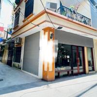 Cho thuê nhà ngõ 160 Vương Thừa Vũ là văn phòng, kinh doanh sạch kết hợp ở gia đình