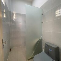Bán nhà sân vườn kdc sơn thủy ngang 10m gần đường nvl giá 2,250 tỷ