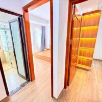 CHỦ NHÀ BÁN GẤP - NHÀ ĐẸP – 45M2 5 TẦNG HƠN 5 TỶ - CÁCH MẶT PHỐ XỐM 50M  5m2  5 tầng