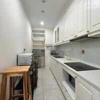 Bán căn 2 phòng ngủ SunShine RiverSide, tòa R2. Gía 6,x tỷ. LH: 0866046544
