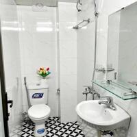 Chủ nhà cần bán gấp gần chợ