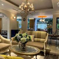Bán biệt thự lô góc sang trọng full nội thất sịn KĐT Ciputra, Tây Hồ. DT 300m x 4t, mt 10m