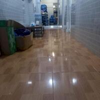 Nhà mặt tiền giá rẻ, mặt tiền lộ nhựa phú hưng, tp Bến Tre