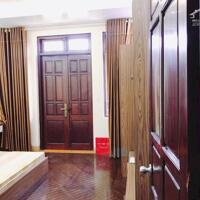 Cho thuê BT sân Vườn tại Bát khối Thạch Bàn Long Biên, S: 380m full nội thất, Giá thuê: 19tr/th, LH 0946204597.