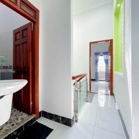 Nhà lầu rộng gần trường đại học Cần Thơ