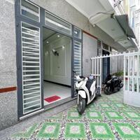 Nhà lầu rộng gần trường đại học Cần Thơ