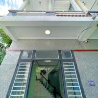 Nhà lầu rộng gần trường đại học Cần Thơ