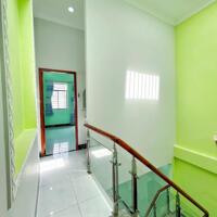 Nhà lầu rộng gần trường đại học Cần Thơ