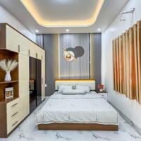 Nhà lầu rộng liên tổ 12-20 Nguyễn Văn Cừ, gần Đại Học Y Dược