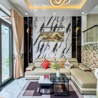 Nhà lầu rộng liên tổ 12-20 Nguyễn Văn Cừ, gần Đại Học Y Dược
