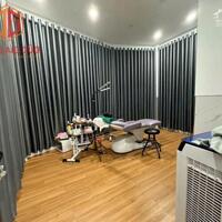 Cho thuê nhà lầu đẹp full nội thất, sân oto, gần chợ Biên Hoà chỉ 15tr/tháng