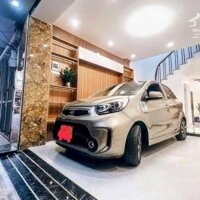 Nhà Đẹp Ngõ Ô Tô Nguyễn Phúc Lai, Đống Đa 43m, 4 tầng, mt 4m, giá 15.8 tỷ.