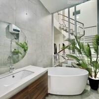 Nhà đẹp 3 tầng ngang 6m gần biển Mỹ Khê,dòng tiền 25 triệu tháng -Giá chỉ 9,5 tỷ.