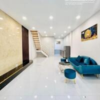 Chủ nhà cần bán canh nhà tại Trạm thu phí Bửu Long