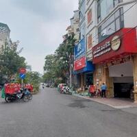 Nhà mặt phố Đặng Thùy Trâm, giá 32 tỷ, diện tích 70m2, view đẹp hàng hot