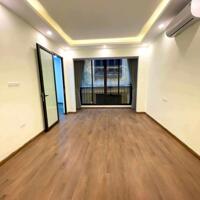 QUÁ HIẾM, PHỐ HỒNG MAI- LÔ GÓC- 6 TẦNG THANG MÁY,  GIÁ CỰC TỐT