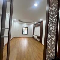 Cho thuê nhà nguyên căn ngõ 41 Tựu Liệt, 36m2, 4 tầng, 5 ngủ, 10 Triệu/tháng
