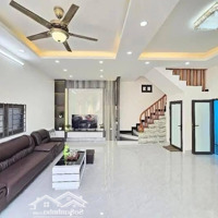 Bán Nhà Lô Góc Thoáng Sáng Phố Trạm, Long Biên 83M2, 4 Tầng, Giá Nhỉnh 8 Tỷ, Nhà Mới Đẹp Về Ở Ngay