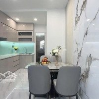 Chỉ Với 3Tỉ950 Sở Hữu Ngay Nhà Nguyễn Thiện Thuật Quận 3 .Gần Chợ Bàn Cờ . 81M2 (4,5 *18). Sổ Sẵn .