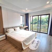 Bán nhà Việt Hưng, Long Biên. Lô góc, Gara, thang máy, kd, full nội thất.DT55x4.5m. 12.9 tỷ