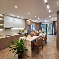 Bán nhà Việt Hưng, Long Biên. Lô góc, Gara, thang máy, kd, full nội thất.DT55x4.5m. 12.9 tỷ
