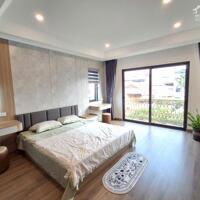 Bán nhà Việt Hưng, Long Biên. Lô góc, Gara, thang máy, kd, full nội thất.DT55x4.5m. 12.9 tỷ