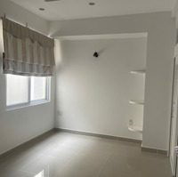 Bán Gấp Căn Hộ 3 Phòng Ngủlầu Cao Riverside Residence Q7- View Đẹp