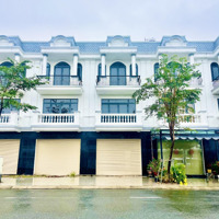 Nhà Mới Full Hoàn Thiện Gần Ql13 Ngay Kcn Bàu Bàng Đông Đúc Dân