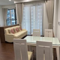 Chính Chủ Cho Thuê Căn Góc 2N2W+1 Full Nội Thất Cao Cấp Mới Hoàn Thiện,View 3 Mặt Thoáng