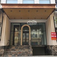 Chính Chủ Cho Thuê T1 Nhà Mặt Phố Tại 37-39 Ngõ Trạm, Hàng Bông, Hoàn Kiếm, Hà Nội.