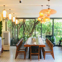 Tôi Chính Chủ Cần Bán Nhà Mặt Tiền Đường Hoàng Quốc Việt Diện Tích 6 X 21M2 Giá Bán 26 Tỷ Liên Hệ: 0968992882