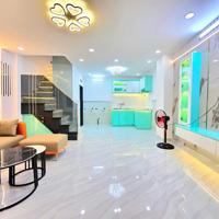 Gấp! Ra Nhanh Căn Nhà Cao Thắng,Quận 10.Giá Chỉ 5,8 Tỷ/ Diện Tích: 53M2. 1 Trệt 2 Lầu. 3Pn+ 3 Vệ Sinh Sổ Chính Chủ